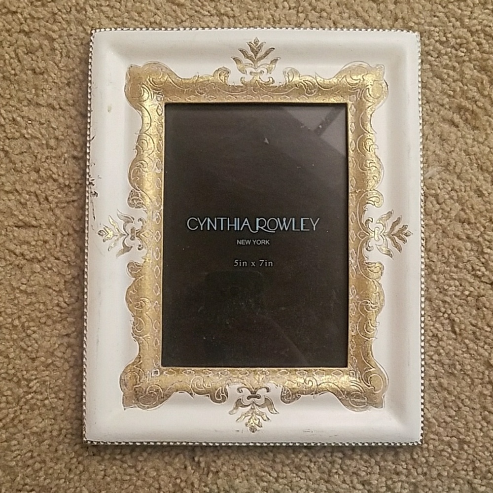 Picture frames - Picture 4 of 4